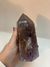 Load image into Gallery viewer, Amethyst Tower