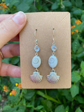 Load image into Gallery viewer, Sterling Silver Seashell Earrings With Faceted Clear Quartz
