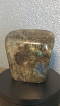 Load and play video in Gallery viewer, Blue/Green Flash Labradorite
