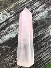 Load image into Gallery viewer, Rose Quartz Point
