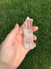 Load image into Gallery viewer, Clear Quartz Point
