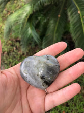 Load image into Gallery viewer, Labradorite Heart Pink Flash
