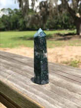 Load image into Gallery viewer, Moss Agate Point
